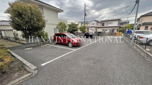 アネックス の駐車場