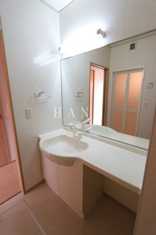 サンヴィレッジ中河原の洗面所