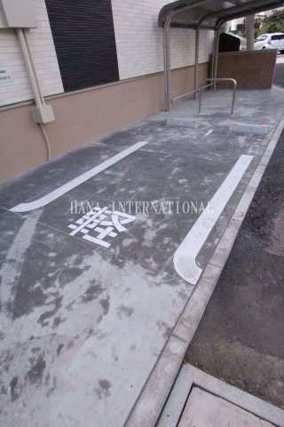ラフテルの駐車場
