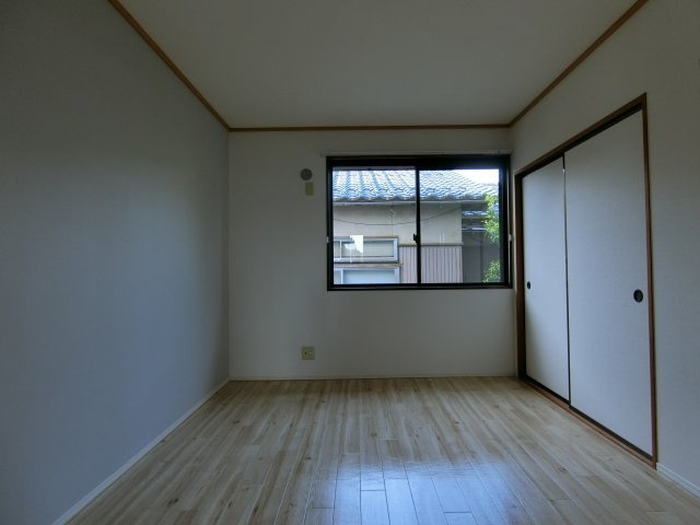 ツインタウンKの洋室