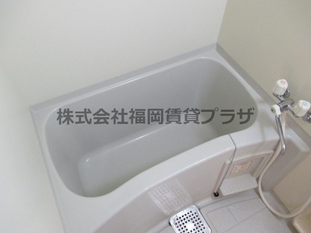 ラフォーレ西公園　10階の浴室|別号室のものになります。現状優先になります。