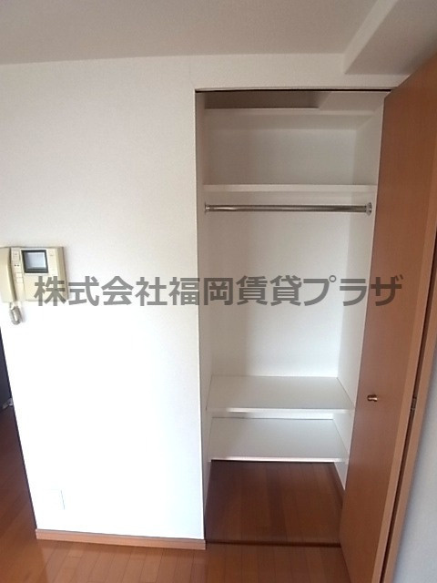 ラフォーレ西公園　10階の収納|別号室のものになります。現状優先になります。