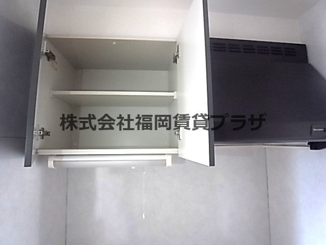ラフォーレ西公園　10階のキッチン|別号室のものになります。現状優先になります。