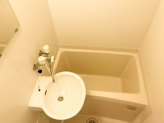 レオパレスフォンティーヌ囲護台の浴室|画像6