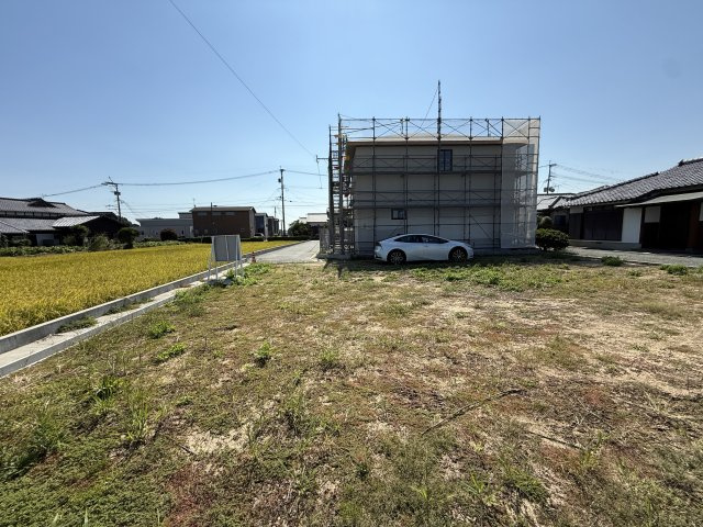 三潴町壱町原3区画分譲地の外観