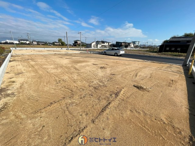 三潴町壱町原3区画分譲地の外観