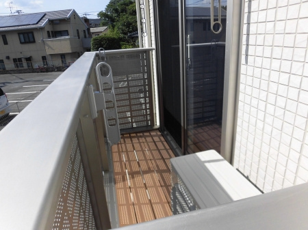 熊本市北区清水本町のアパートのバルコニー