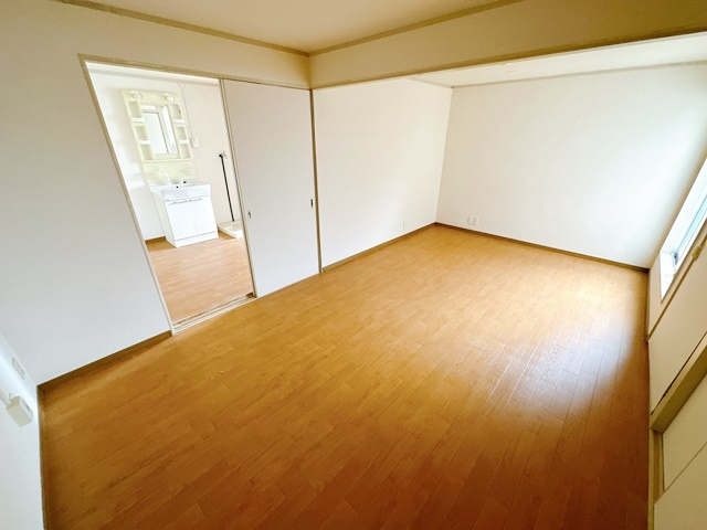 【居間・リビング】 | ドルフ山手町