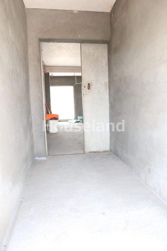 末吉ビル南雑賀　3Fの玄関