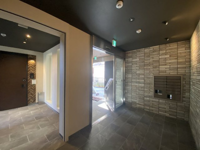 【エントランス】 | グランツルーエ港北【SHM】 | 高級感溢れるホテルライク仕様！