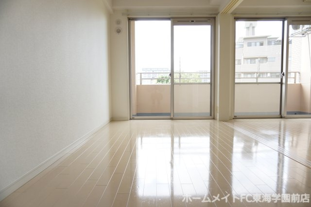 熊本市中央区新屋敷１丁目の賃貸マンションの内装