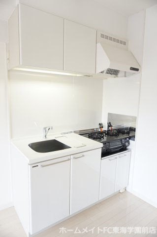 熊本市中央区新屋敷１丁目の賃貸マンションのキッチン