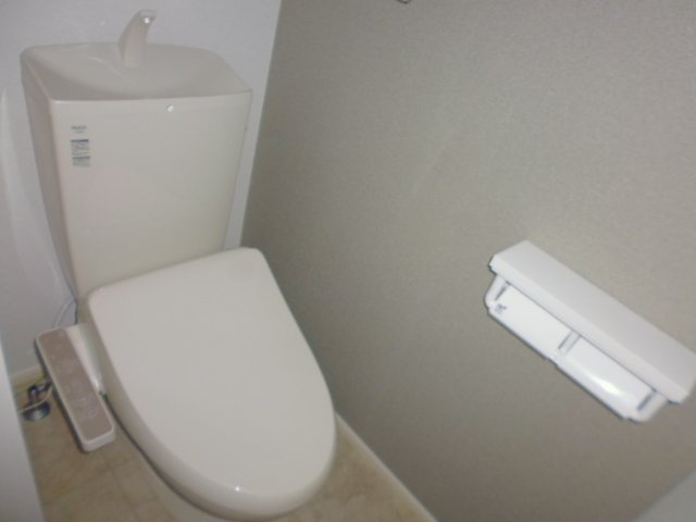 ボヌールＢのトイレ|温水洗浄便座