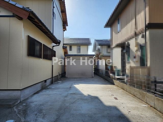 高知市春野町南ヶ丘7丁目 -リフォーム済-　中古住宅の駐車場