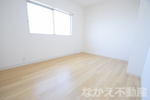 【寝室】 | 使い勝手のいい寝室です