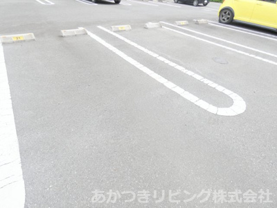 【駐車場】 | （グラシアB）
