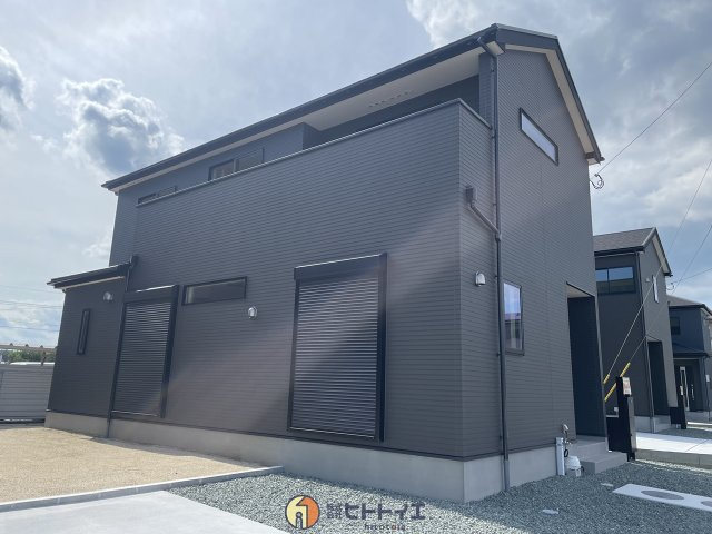八女市吉田の新築建売住宅10号棟の外観