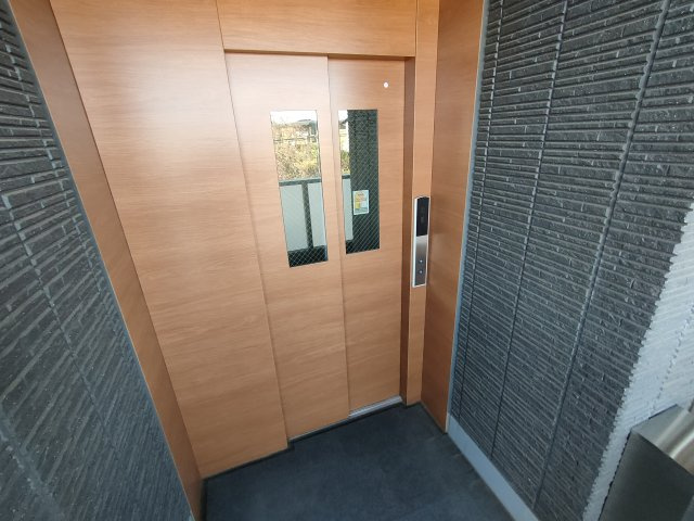 フォレナⅡのその他共用部分|エレベーターあり
