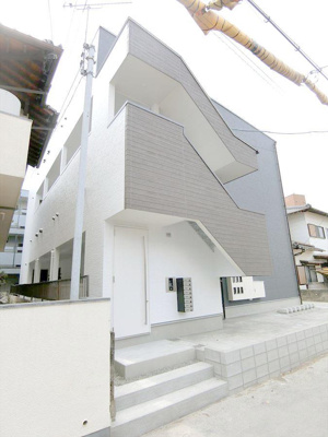 【エントランス】 | FAMILY　STAGE桜ヶ丘