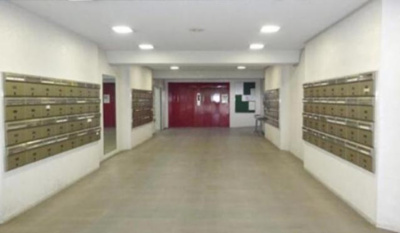 【エントランス】 | 八王子スカイマンション | 物件の入口は1階路面です