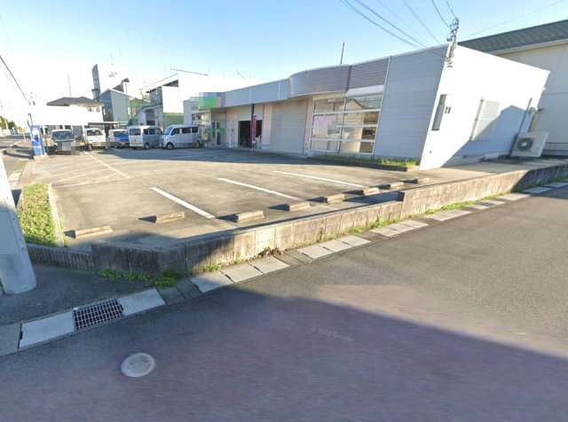 津島市立込町倉庫付き事務所