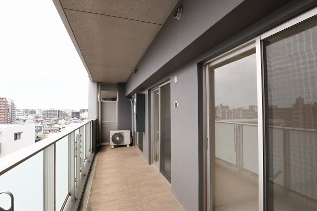 ALFACIO　REVARC　7階のバルコニー|別号室です。現状優先です。