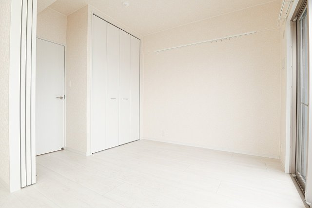 ALFACIO　REVARC　7階の洋室|別号室です。現状優先です。