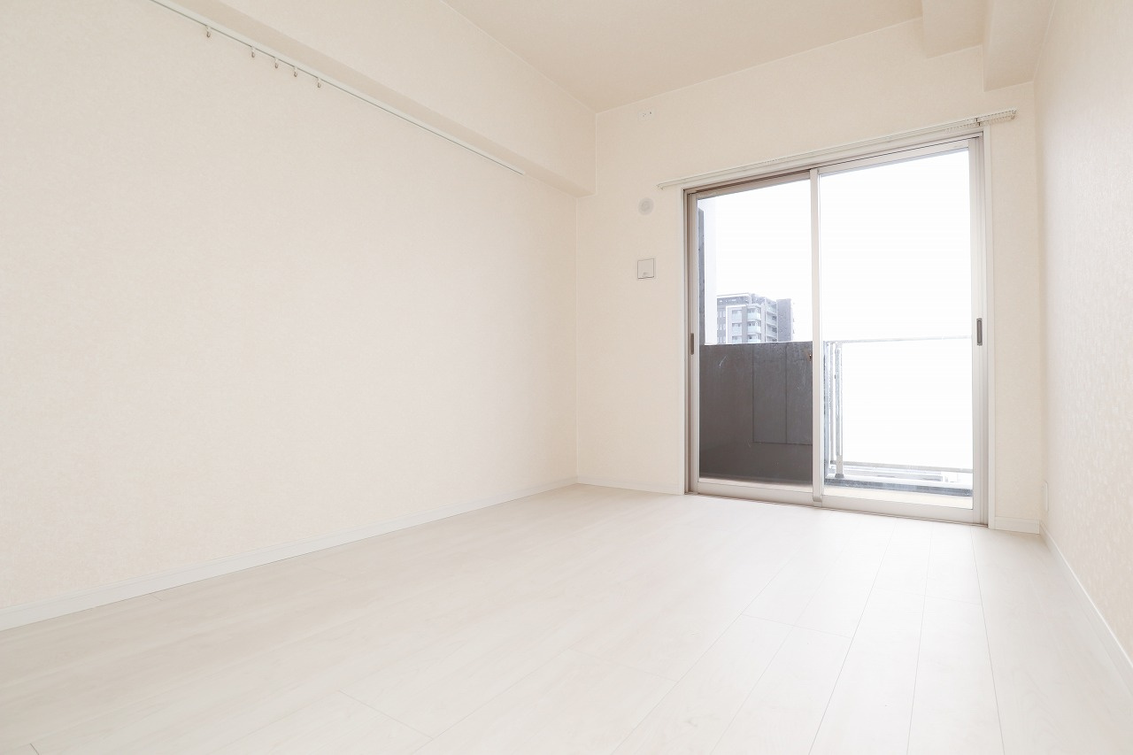 ALFACIO　REVARC　7階の洋室|別号室です。現状優先です。