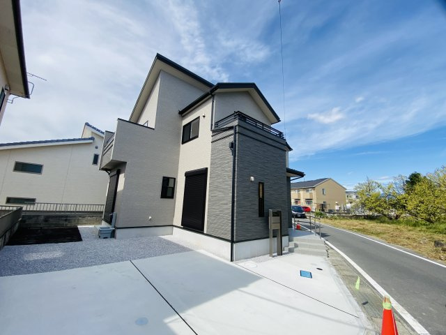 新築　高崎市上小鳥町　Blooming Garden　1号棟の外観|現地写真　2023年9月完成！ご内覧等、お気軽にお問合せください♪　