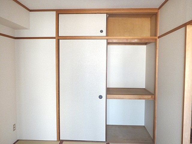 フェニックス山手の収納
