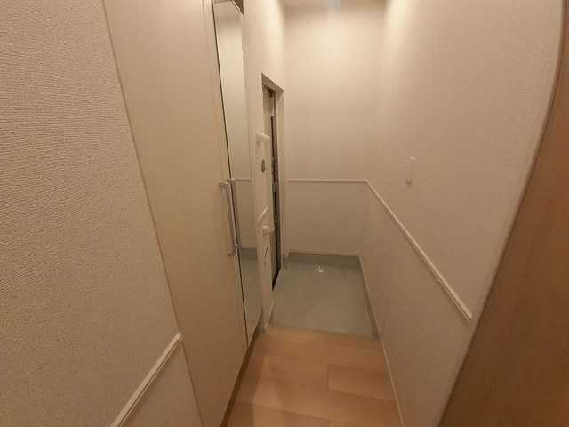 ウェルス暁の玄関