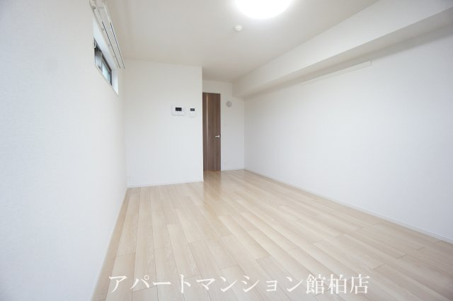 K・SガーデンⅢの居間・リビング|同施工会社、同型タイプです
