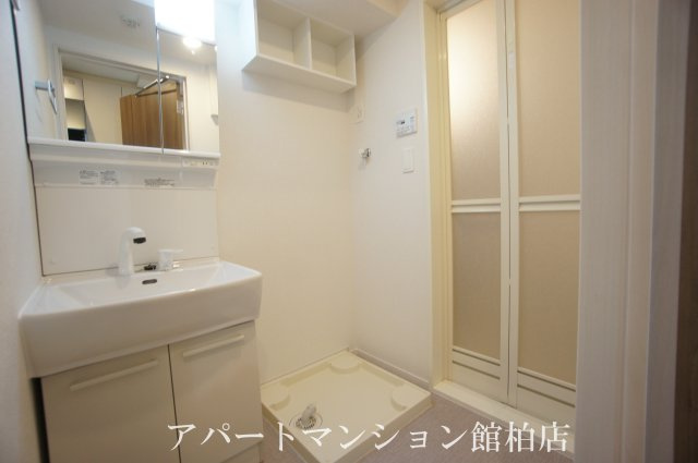K・SガーデンⅢの洗面所|同施工会社、同型タイプです