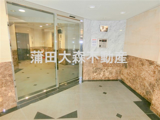 グリフィン・南蒲田アクトシティのエントランス