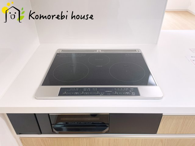 上尾市向山2丁目　ファミーユ　P号棟のキッチン|キッチンです