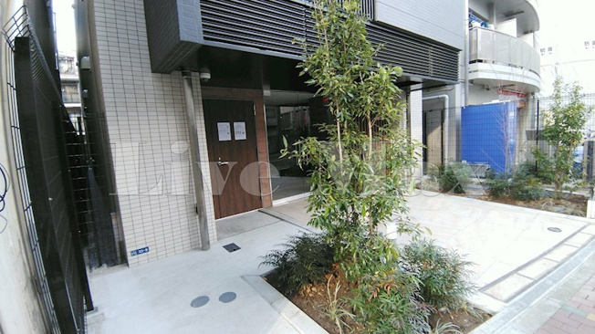 【エントランス】クレヴィスタ蒲田