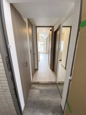 【玄関】 | レオンコンフォート十三