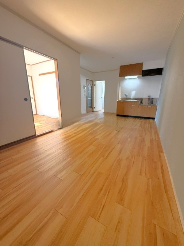 セジュール久留米インター【キャッシュバック対象物件】の居間・リビング|ゆったり過ごせるリビングです