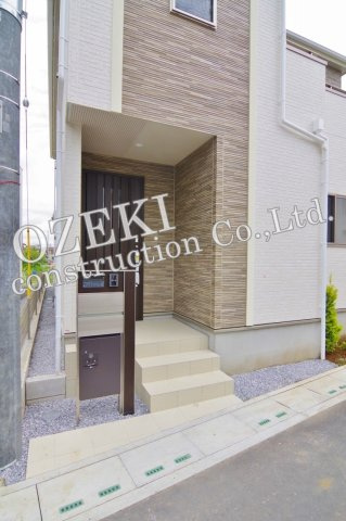 2号棟　越谷市袋山新築戸建て～全9棟～のエントランス