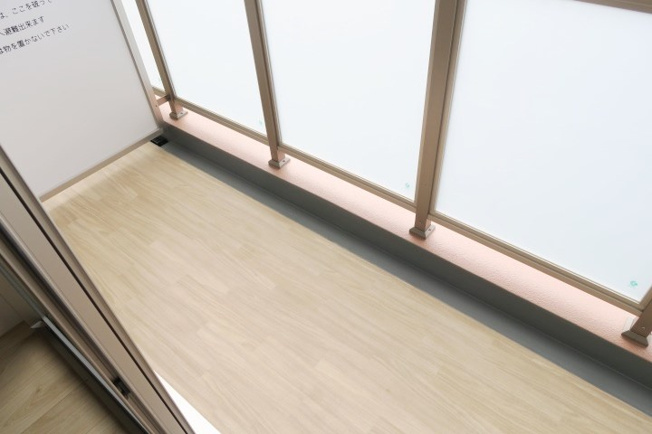 【バルコニー】ユリカロゼAZEST川口