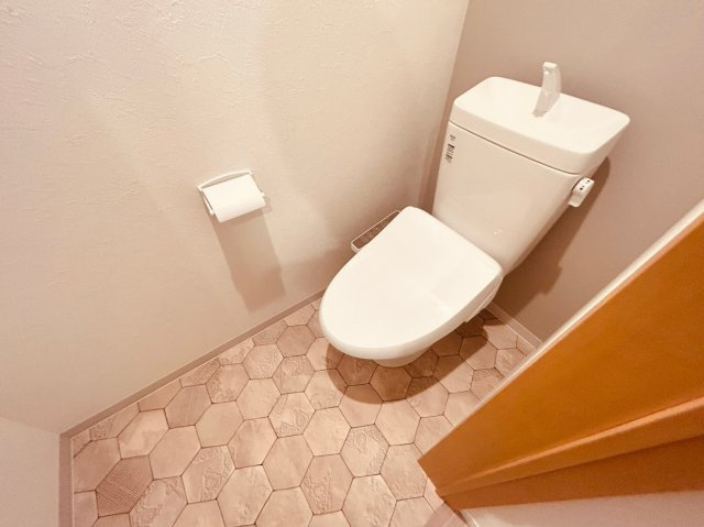 S Apt.玉津町のトイレ