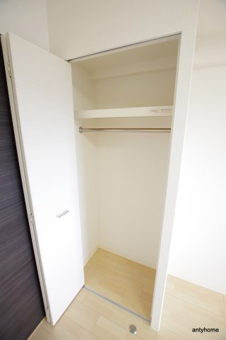 エスリード江坂江の木町　仲介手数料無料の収納