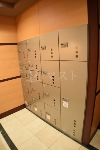 ロイヤルパークス桃坂の設備