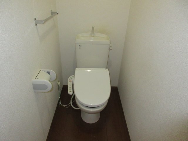 セジュール西明石のトイレ