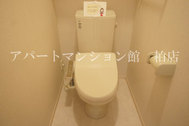 BLESSHOUSE柏西町Dのトイレ