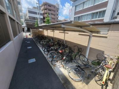マナハウスの駐車場|駐輪場