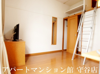 【居間・リビング】 | レオパレス内守谷