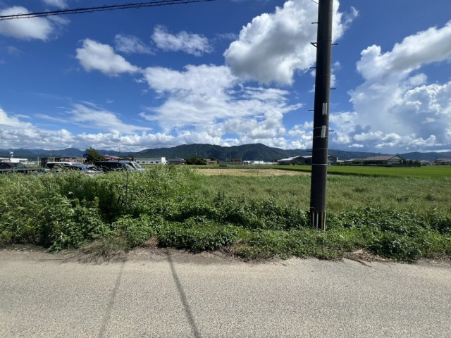鏡町両出土地の外観