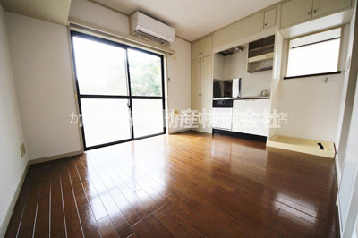 【居間・リビング】 | シオミプラザエイト | 他号室参考写真