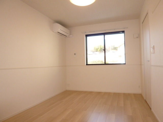 ノイシュタットエビスⅠの寝室|洋室